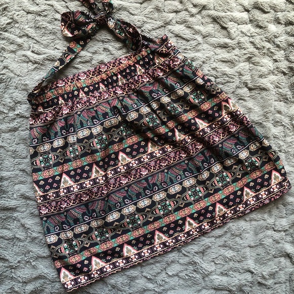 Francesca’s Elephant Printed Skirt w Pockets - Picture 3 of 5